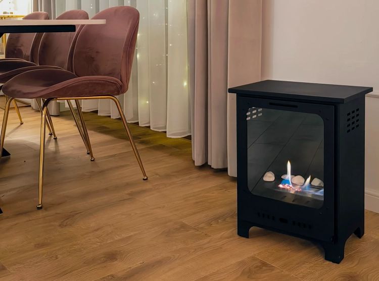 Biofireplace freestanding Koza Mini black matte with glass