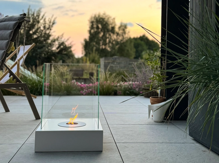 Biofireplace freestanding Sunset Garden white