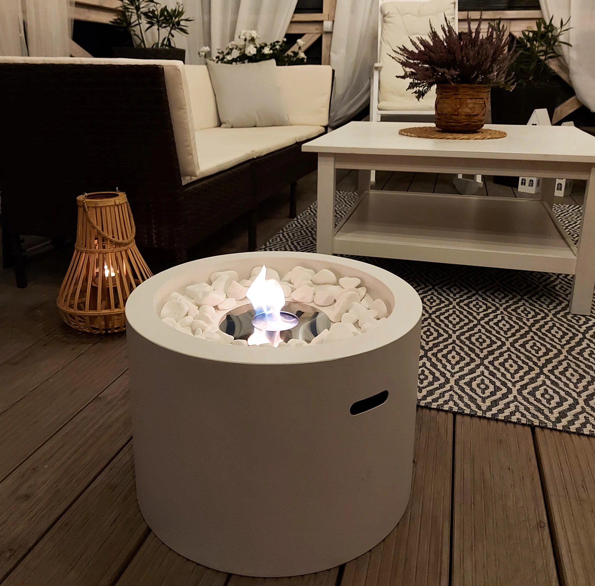 biofireplaces product products for the garden biofireplaces will work in gardens on terraces next to the living room in a modern style next to the balcony balconies veranda and apartment biofireplaces