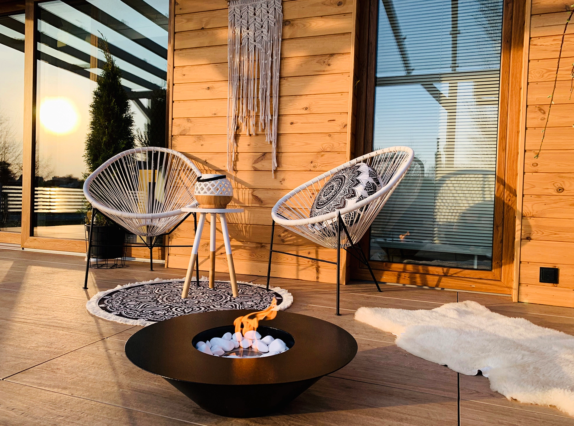 Freestanding Smart Black Matte Bio Fireplace